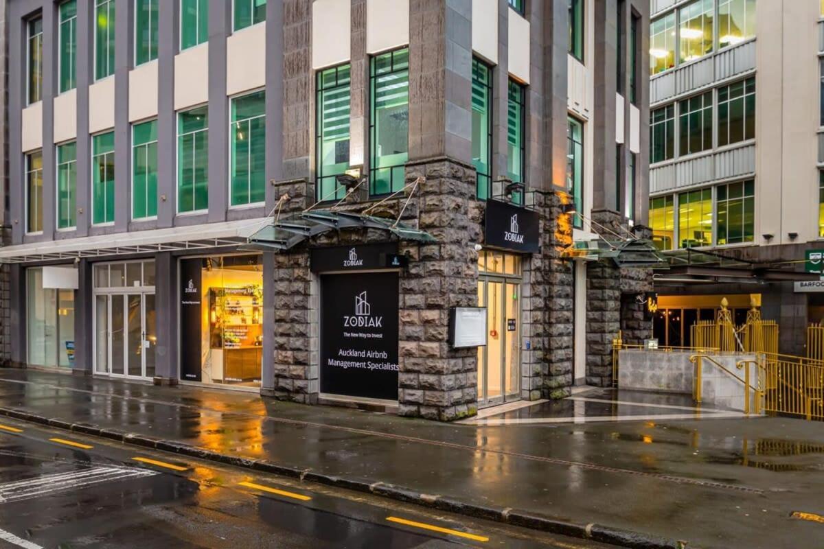 Bright One Bedroom Beauty With Balcony And Unbeatable Views Auckland Eksteriør bilde